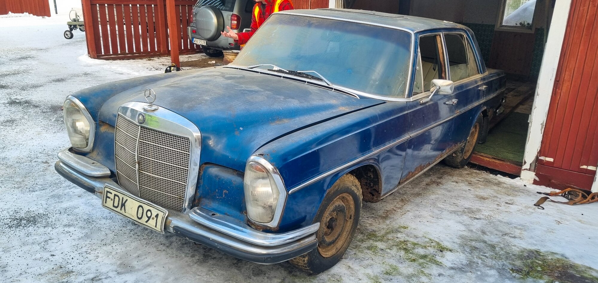 Mercedes-Benz 250S 